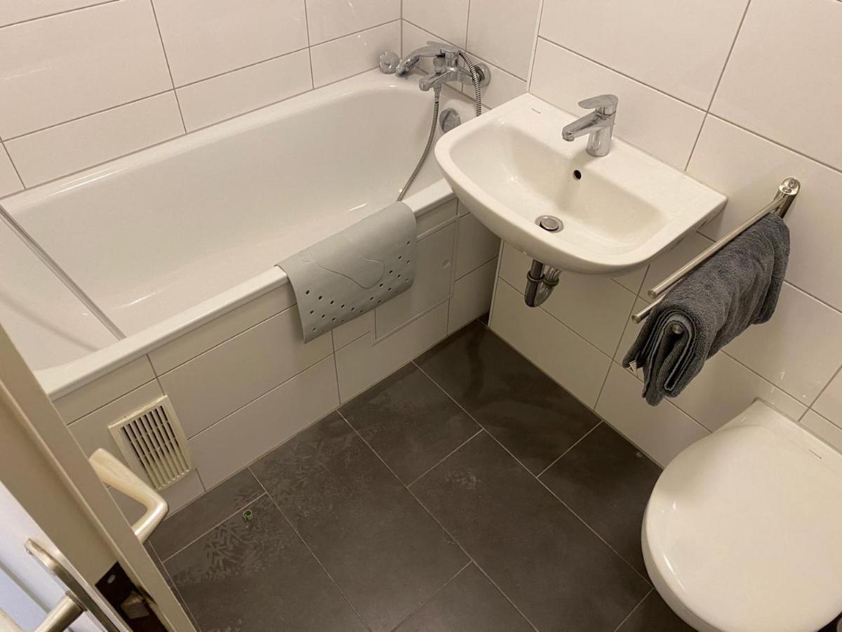 Interaktiv Appartements In Ratingen - Duesseldorferstrasse المظهر الخارجي الصورة